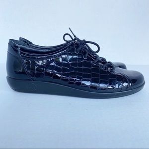 ECCO SOFT 8 WOMEN S SNEAKERS Color Black Size 35 ECCO SOFT 8 WOMEN S SNEAKERS Color Black Size 35